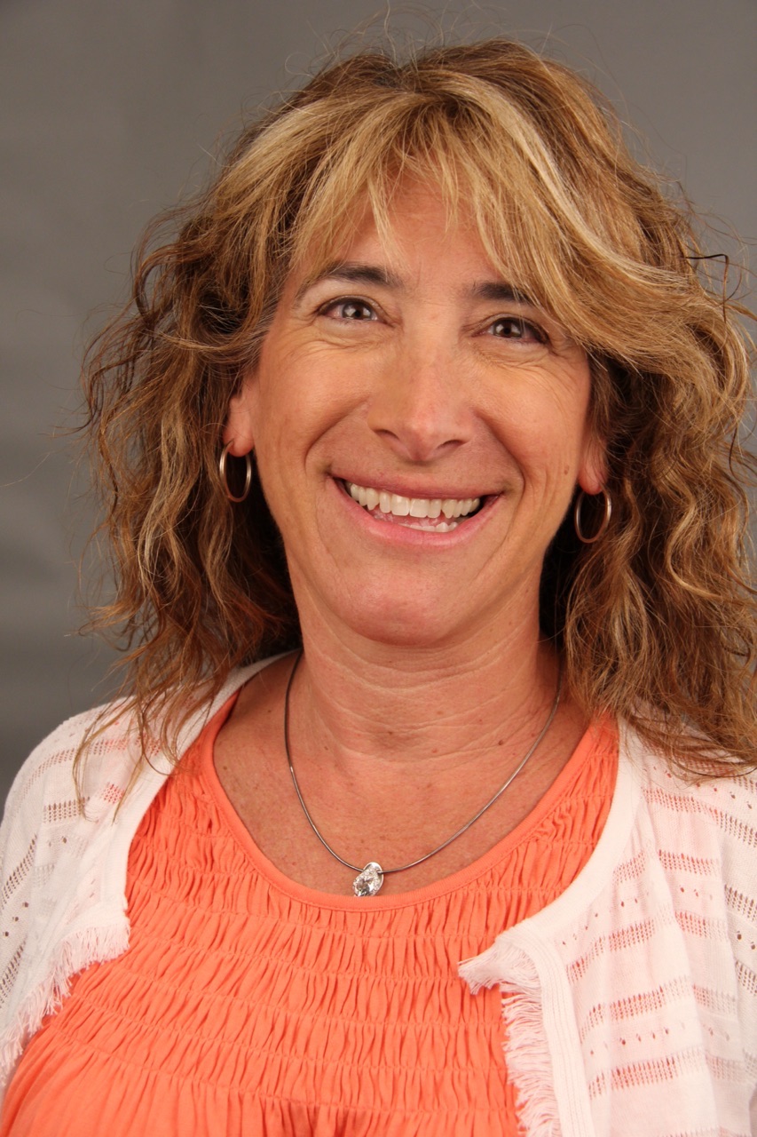 Alexandra   Polles available notary in Coronado, CA - 92118