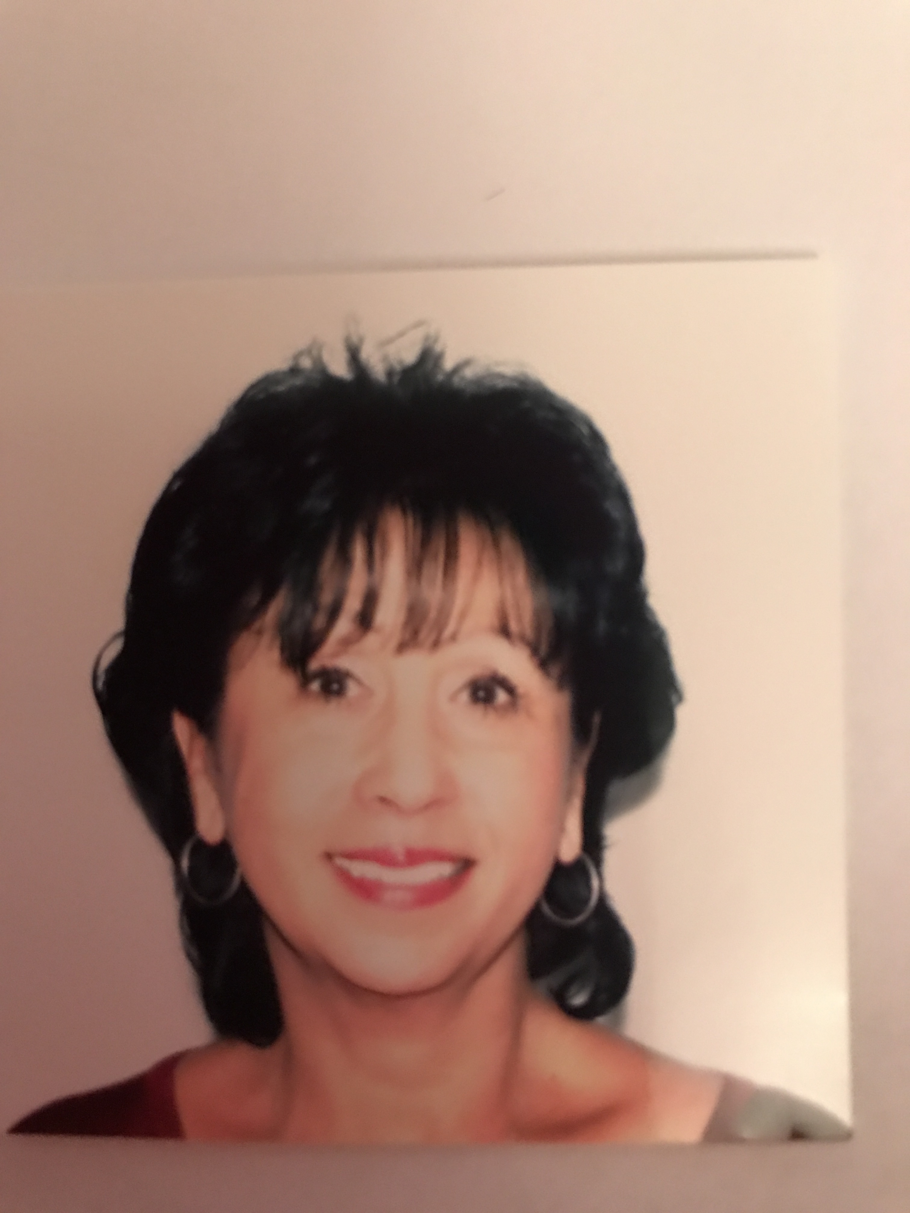 Lorraine Hughes available notary in Canyon Lake, CA - 92587