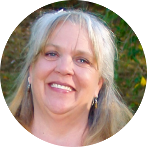 Kelly Jones available notary in johnson city, TN - 37604