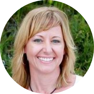 Susen Stuart available notary in Menifee, CA - 92584