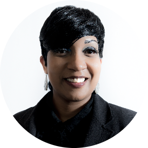 Bryandie Cox available notary in Chicago, IL - 60624