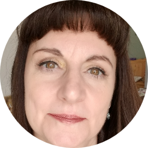 Lorinda Soulliere available notary in Gresham, OR - 97030