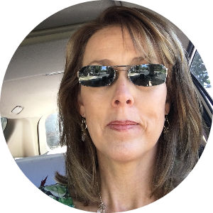 DeDee Stump available notary in Highlands Ranch, CO - 80126
