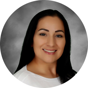 Jennifer McConnell available notary in Fresno, CA - 93720