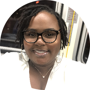 Tamika Pierce available notary in Oakland, CA - 94605
