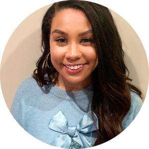 Victoria Kiani available notary in Sparks, NV - 89431