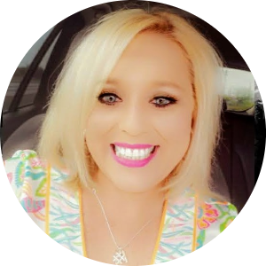 Kimberly Jones available notary in Victoria, TX - 77904