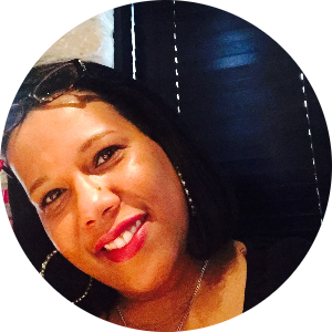 Barread Smith Gray available notary in Kansas City, MO - 64109