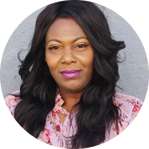 Cassandra Moten available notary in Hearne, TX - 77859