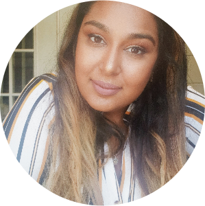 Isabel Valdez available notary in Tampa, FL - 33615