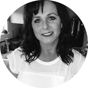 Tina Whitaker available notary in Columbus, OH - 43221