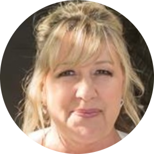 Wendy-Nielsen-Notary-Public-In-Goodyear-AZ-ZigSig