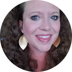 Amber  Olds available notary in Marble Falls, TX - 78654