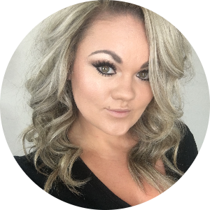 Shelbie Clement available notary in Phoenix, AZ - 85085