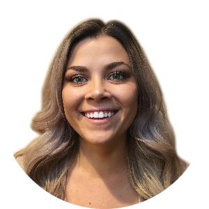 Destinee Kaylynn Chapman available notary in Hesperia, CA - 92345