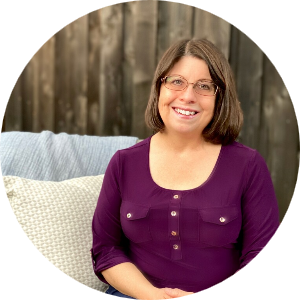 Janet Davis available notary in Denton, TX - 76210