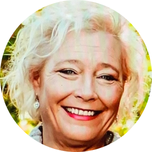 Stephanie Baker available notary in Ofallon, MO - 63366