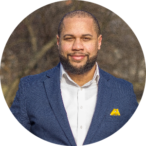 Victor Chambers available notary in Bloomfield, NJ - 07003