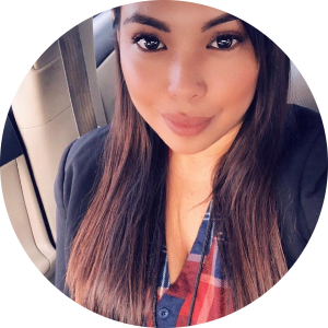Nicole bellow available notary in Glendale, CA - 91206