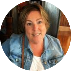 Annette  Quezada available notary in Kennebunkport, ME - 04046