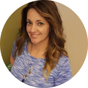 Karen Pena available notary in Ruskin, FL - 33570