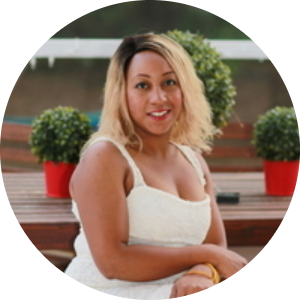 Giselle Abdul available notary in sacramento, CA - 95838