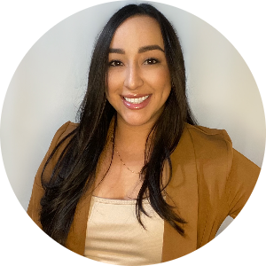 Andrea Guerra available notary in Elmendorf, TX - 78112