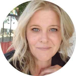 Melissa Vernarelli available notary in Peoria, AZ - 85345