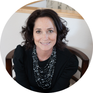 Janelle Black available notary in Windsor, CO - 80550