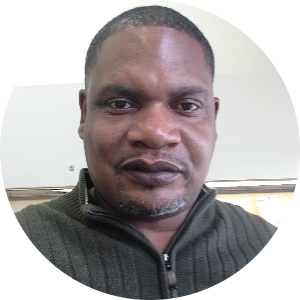 Kenneth  Jackson  available notary in Cleveland , OH - 44108