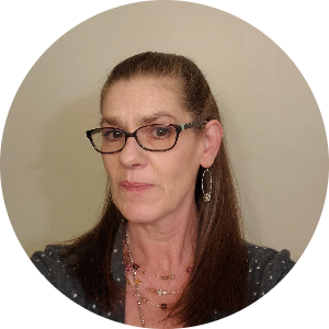 Laurinda  Hill available notary in Arnold , MO - 63010