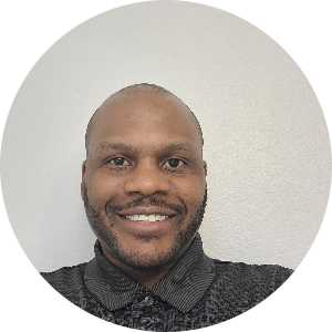 Jamal Bazley available notary in Davenport, FL - 33837