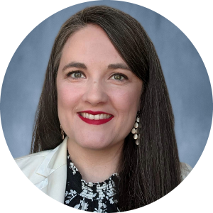 Lindsay Wells available notary in Gilbert, AZ - 85297