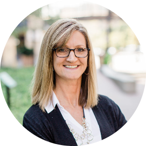 Janet  Saunderson  available notary in Round Lake , IL - 60073