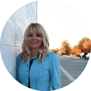 Rebecca  Gould available notary in Blackfoot, ID - 83221