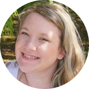 Katie Smiley  available notary in Port Orchard , WA - 98366