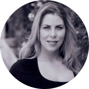 Rena Davenport available notary in Santa Clarita, CA - 91387