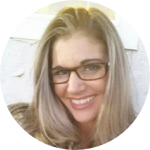 Miranda Gillard available notary in Atwater, CA - 95301