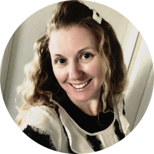 Jacquelyn-Gavin-Notary-Public-In-Corona-CA-ZigSig