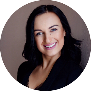 Nataliya Reznik available notary in Roseville, CA - 95661
