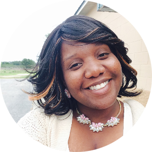 Dana McCrae available notary in Orlando , FL - 32839