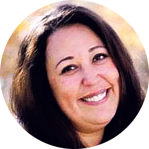 Ruechelle Nolan  available notary in Centennial, CO - 80015