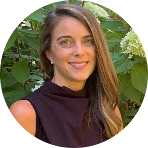 Laura  Boller available notary in Portland, OR - 97202