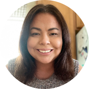 Michelle Salado available notary in Coachella, CA - 92236