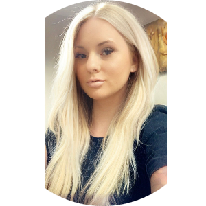 Julia Mccutcheon  available notary in Seattle, WA - 98109