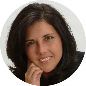 Wendy Moosavi available notary in Georgetown, TX - 78628