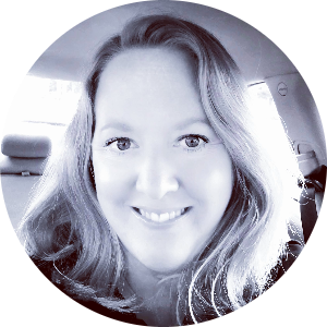 Amber Crane available notary in Sedro Woolley, WA - 98284