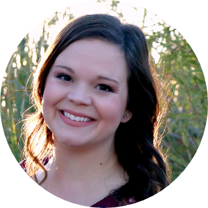 Kailey Baker available notary in Surprise, AZ - 85387