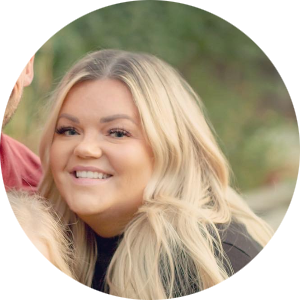 Rachelle  Arnold  available notary in Valencia , CA - 971-2