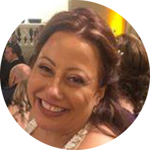 Elizangela Bowser available notary in Newark, NJ - 07104